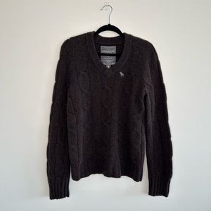 Abercrombie & Fitch Size Small Cashmere Blend Sweater